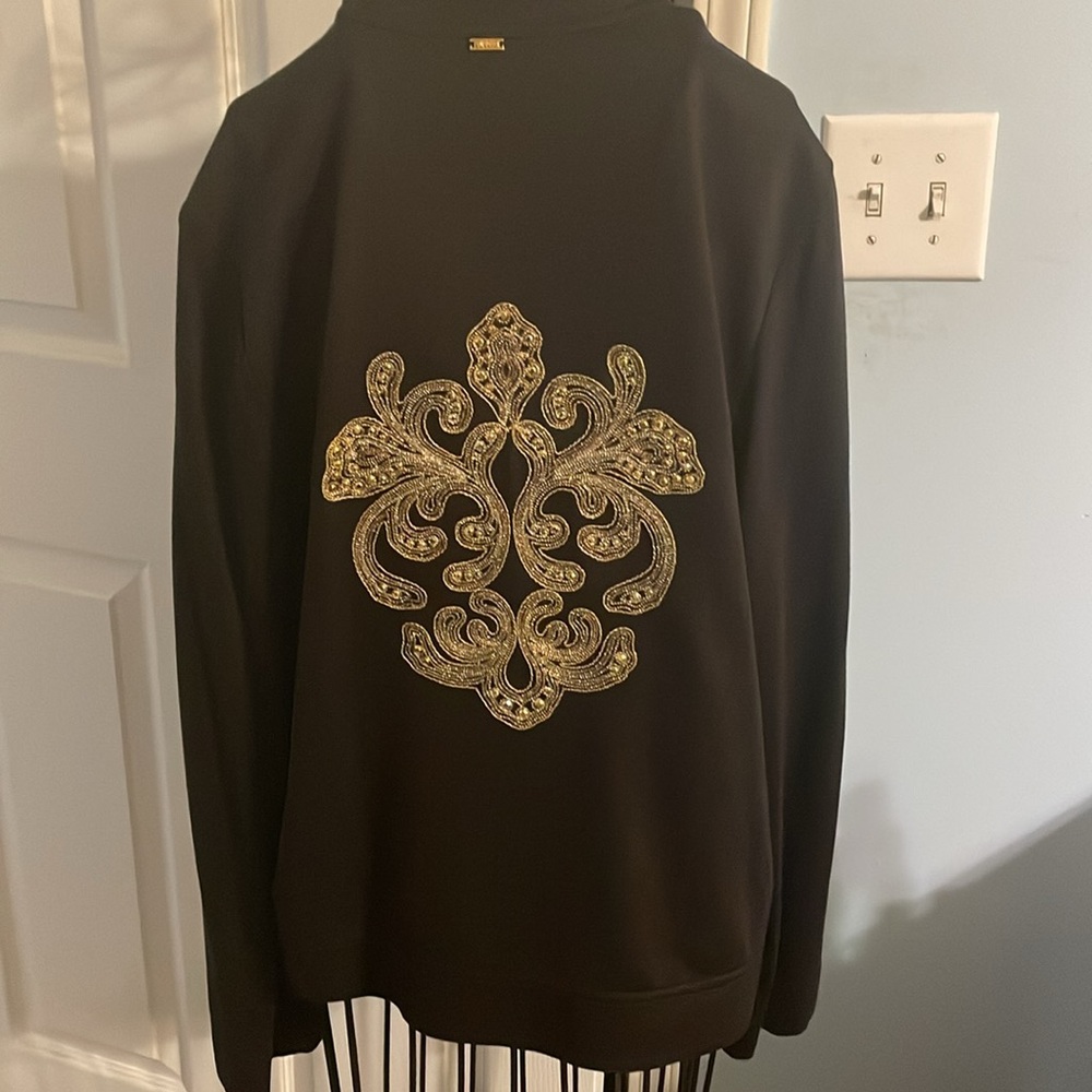 St. John Spa Jacket. Good pre-owned condition. Size S. Charcoal Brown. - Picture 4 of 4